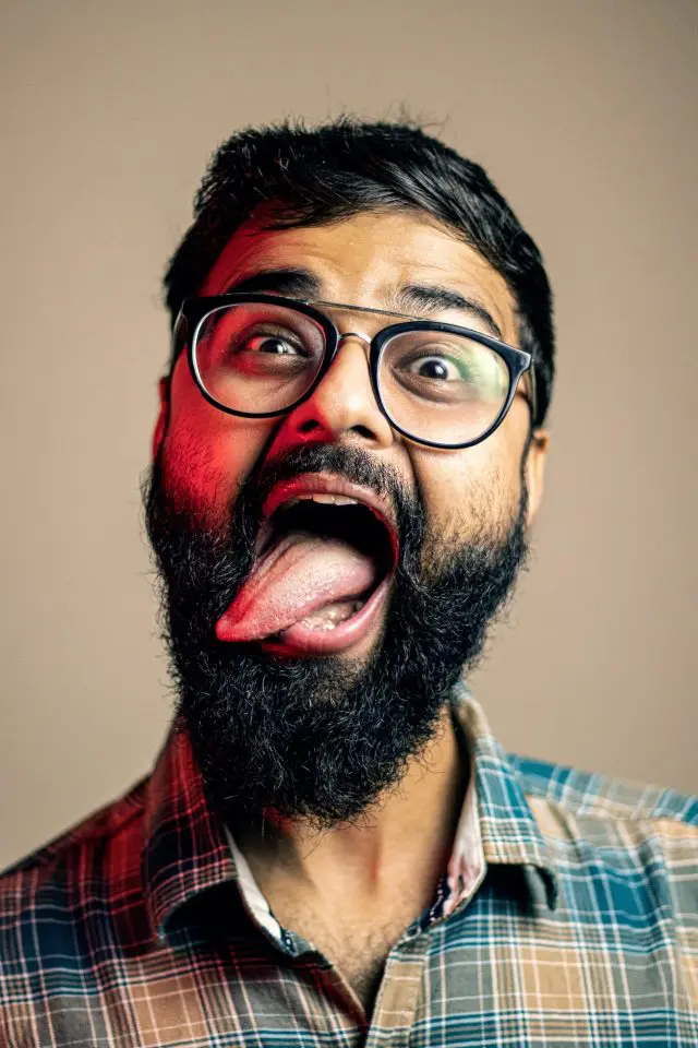 Man twists his tongue